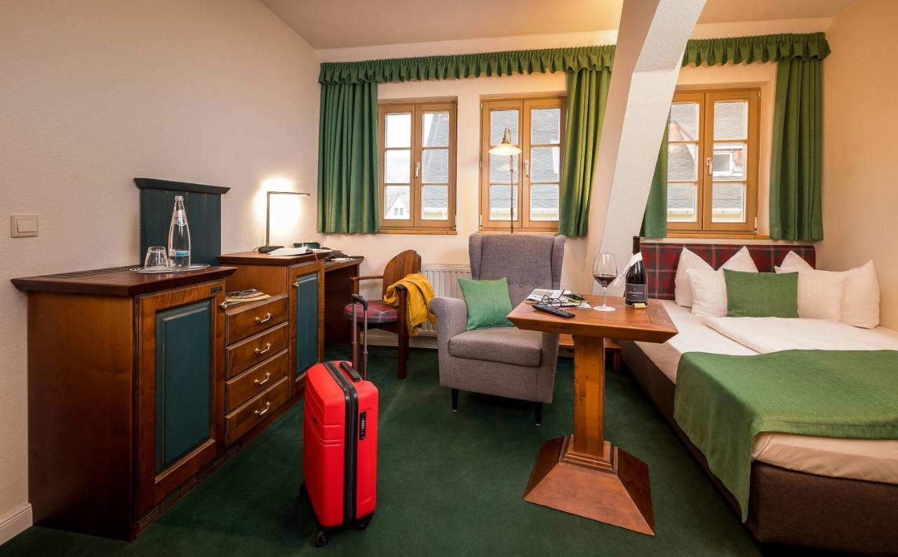Hotel Saigerhuette Ольбернхау Экстерьер фото